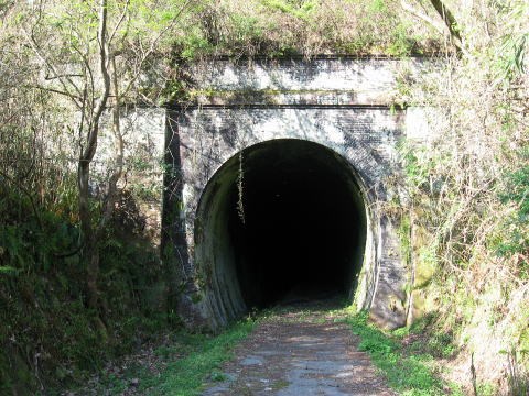 １３号トンネルの写真