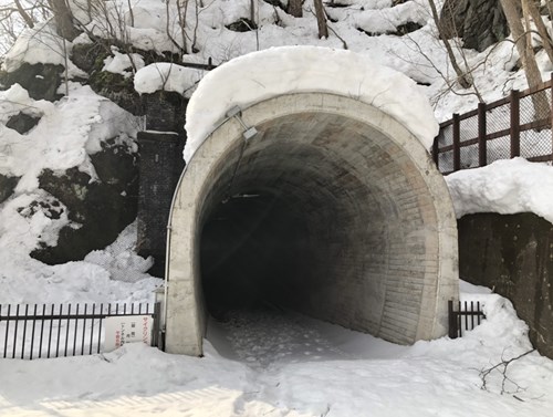 神居古潭トンネル