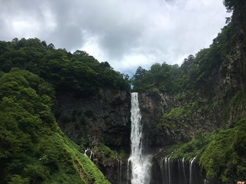 華厳の滝 - 心霊写真