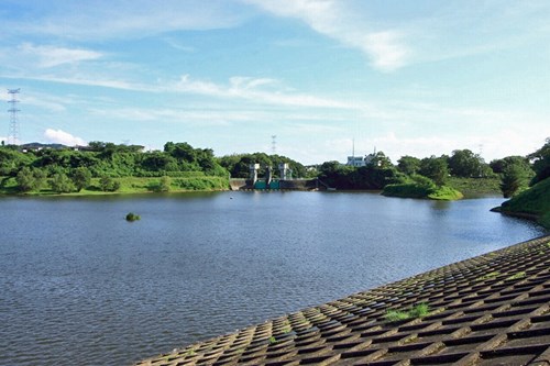 日野川ダムの写真