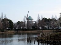 【北葛飾郡松伏町】エローラ風車の画像