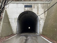 深山トンネル