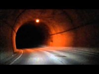 群馬県上野村　急カーブの大神楽2号トンネル